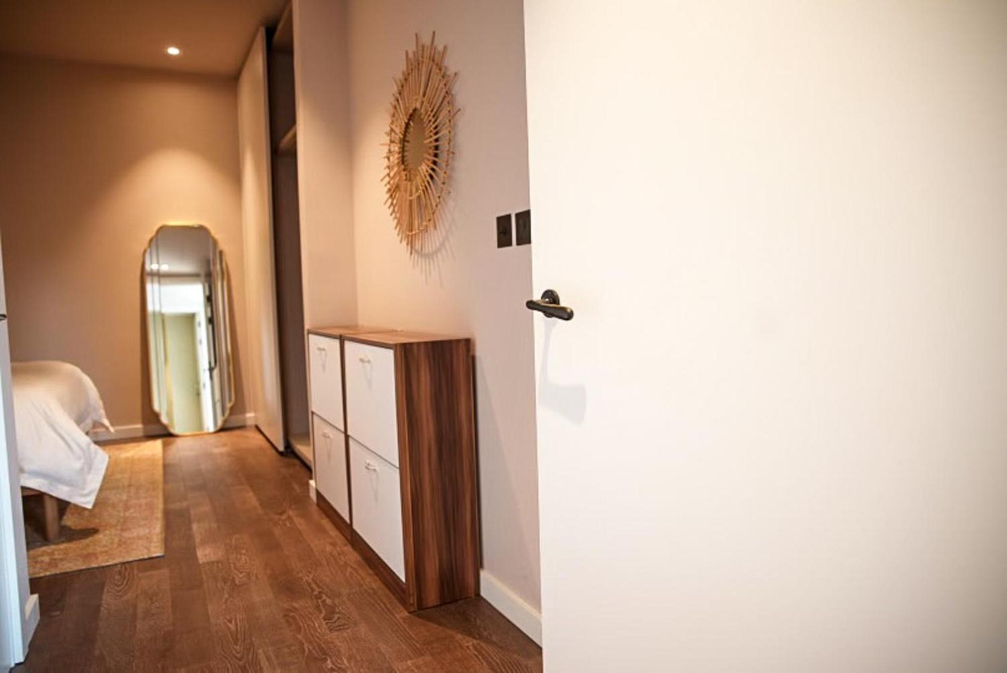 Chic Luxury Living In Battersea Power Station Appartamento